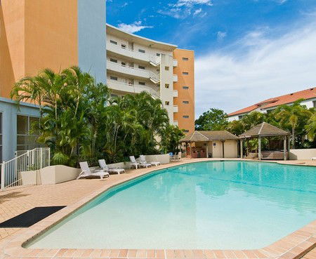 Rays Resort Apartments - Sunshine Coast Guide 0