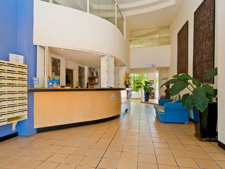 Rays Resort Apartments - Sunshine Coast Guide 1