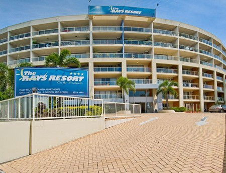 Rays Resort Apartments - Sunshine Coast Guide 2