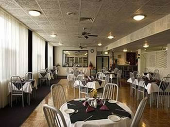 Adelaide Airport Motel - Sunshine Coast Guide 1