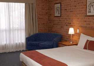 Akuna Motor Inn - Sunshine Coast Guide 2
