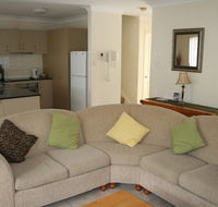 Pacific Sun Gold Coast Holiday Townhouse - Sunshine Coast Guide