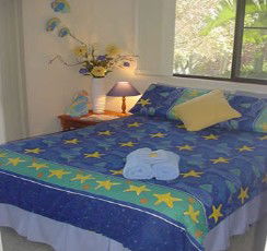 Lakeview Cottage - Sunshine Coast Guide 4