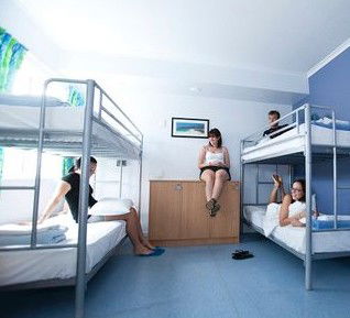 Cairns Central YHA - Sunshine Coast Guide 1