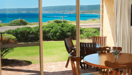 Canal Rocks Beachfront Apartments - Sunshine Coast Guide 2