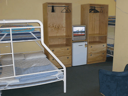 Cronulla Beach Yha - Sunshine Coast Guide 1