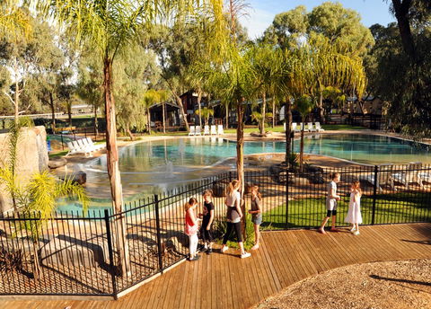 BIG4 Renmark Riverfront Caravan Park - Sunshine Coast Guide 0