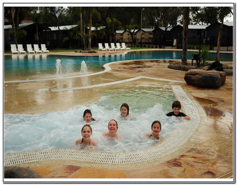 BIG4 Renmark Riverfront Caravan Park - Sunshine Coast Guide 1