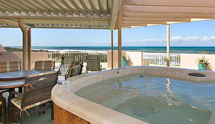 Surfside On The Beach - Sunshine Coast Guide 1