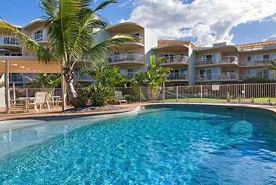 Surfside On The Beach - Sunshine Coast Guide 2