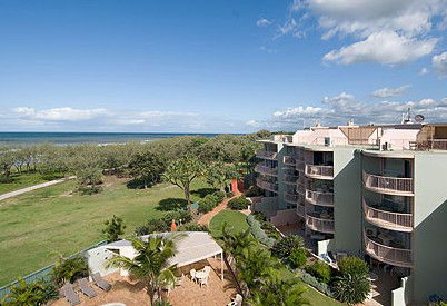 Surfside On The Beach - Sunshine Coast Guide 3