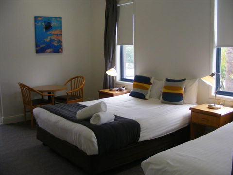 Rockpool Motor Inn - Sunshine Coast Guide 8