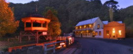 WALHALLA STAR HOTEL - Sunshine Coast Guide 0