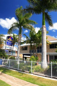 Ambassador Motor Lodge (Best Western) - Sunshine Coast Guide 0