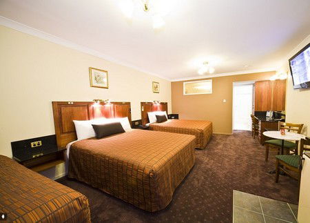 Comfort Inn And Suites Georgian Albury - Sunshine Coast Guide 4