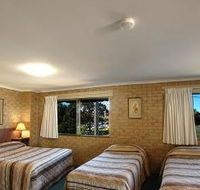 Tweed Harbour Motor Inn - Sunshine Coast Guide