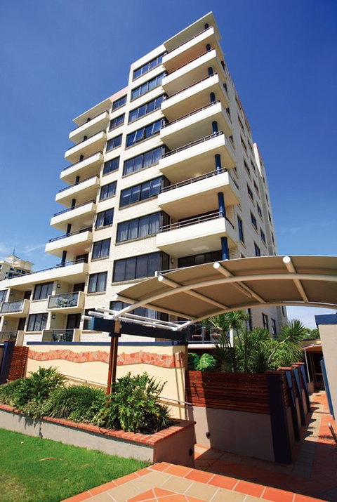 Windward Apartments - Sunshine Coast Guide 0