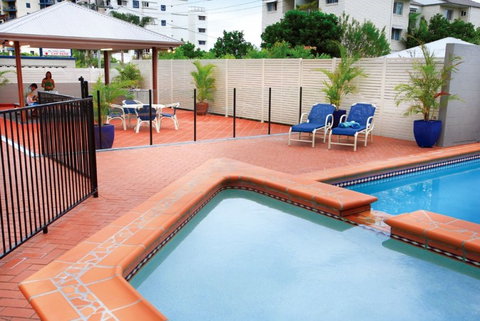 Windward Apartments - Sunshine Coast Guide 1