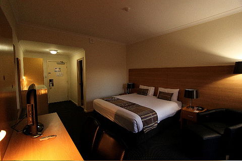 Country Comfort Inter City Perth Hotel & Apartments - Sunshine Coast Guide 4