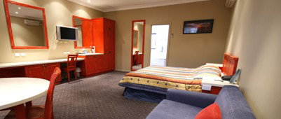 Best Western A Trapper's Motor Inn - Sunshine Coast Guide 0
