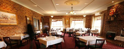 Best Western A Trapper's Motor Inn - Sunshine Coast Guide 3