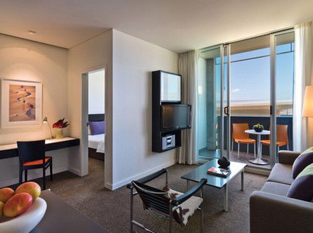 Adina Apartment Hotel Perth - Sunshine Coast Guide 1