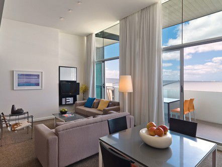 Adina Apartment Hotel Perth - Sunshine Coast Guide 5