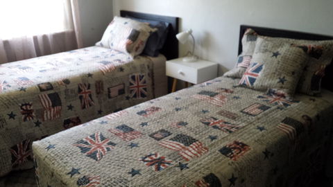 The Central Hotel Ararat - Sunshine Coast Guide 0