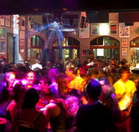 Newport Hotel - Sunshine Coast Guide