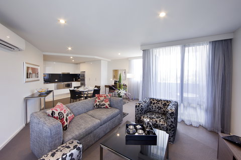 Adina Serviced Apartments Dickson - Sunshine Coast Guide 0