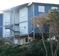 Sandy Point Beach Escape - Sunshine Coast Guide