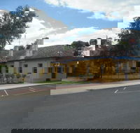 Goroke Hotel Bar amp Bistro - Sunshine Coast Guide