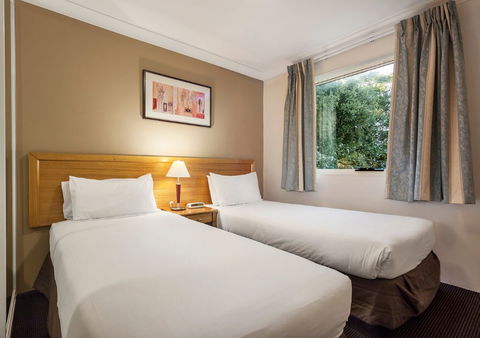 APX Apartments Parramatta - Sunshine Coast Guide 0