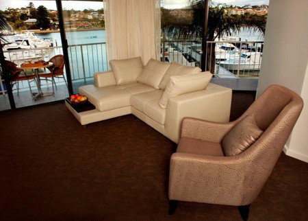 Pier 21 Apartment Hotel - Sunshine Coast Guide 2