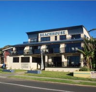 Beach House Mollymook - Sunshine Coast Guide