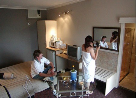 Best Western Silver Haven Motor Inn - Sunshine Coast Guide 1