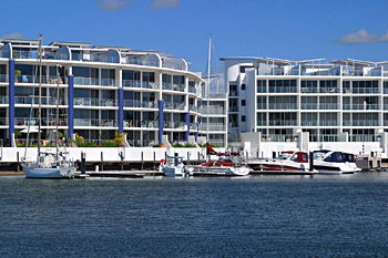 Bluewater Point Resort - Sunshine Coast Guide 0