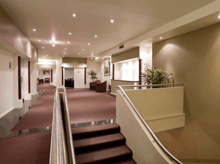Hotel Grand Chancellor - Sunshine Coast Guide