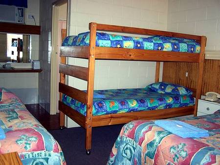 Renmark Motor Inn - Sunshine Coast Guide 4