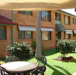 Calypso Apartments - Sunshine Coast Guide 2