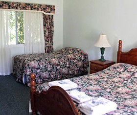 Aaronlee Retreat - Sunshine Coast Guide 1