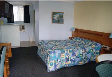 Haven Waters Motel And Suites - Sunshine Coast Guide 1