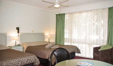 Ventura Motel - Sunshine Coast Guide 5