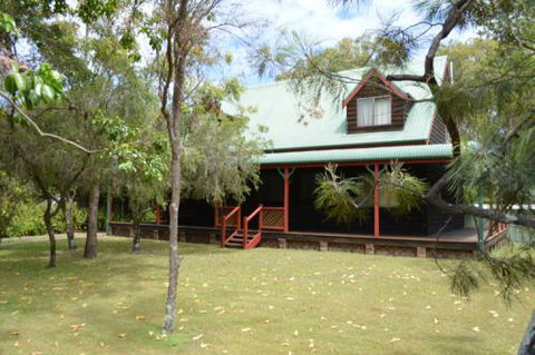 The Wooli River Cottage - Sunshine Coast Guide 0