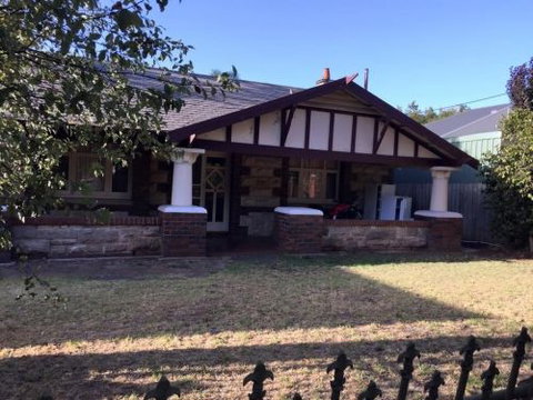 Adelaide Rooms - Sunshine Coast Guide 3