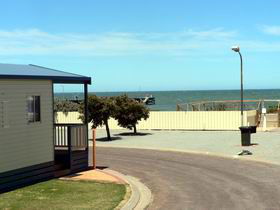 Arno Bay Caravan Park - Sunshine Coast Guide 0