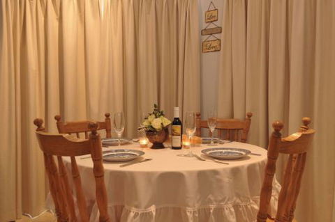 Charlie Bates Cottage - Sunshine Coast Guide 7