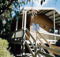 The Honeymyrtle Cottage - Sunshine Coast Guide