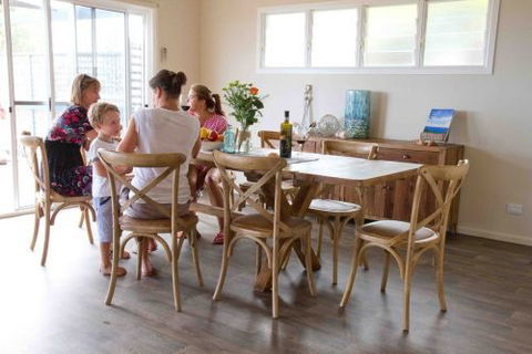 Coral Sands Luxury Beach House - Sunshine Coast Guide 3
