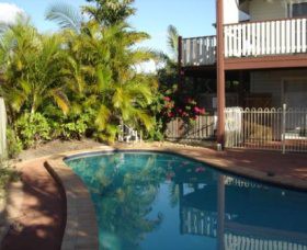 Apartment 2 Mullumbimbi Street Accommodation - Sunshine Coast Guide 1